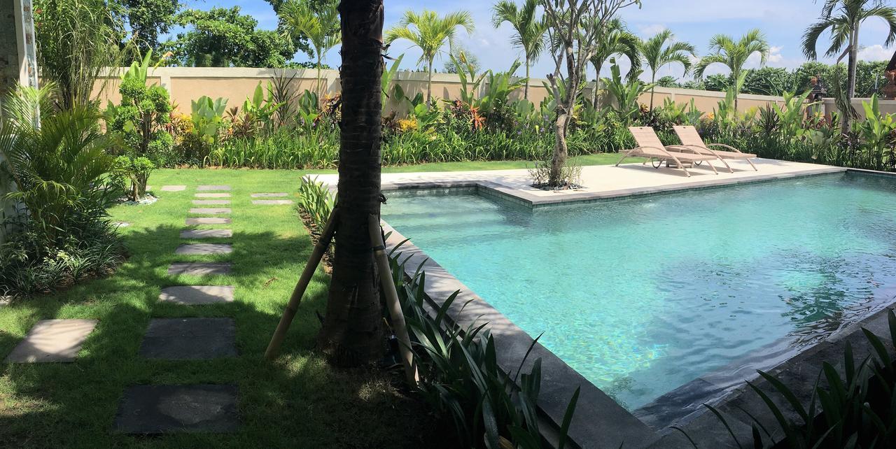 Indah Homestay Seminyak Extérieur photo