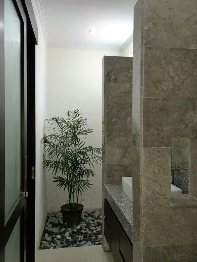 Indah Homestay Seminyak Extérieur photo
