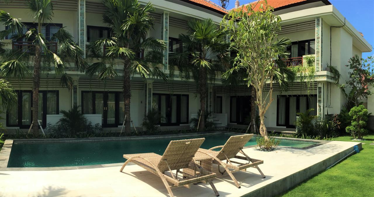 Indah Homestay Seminyak Extérieur photo