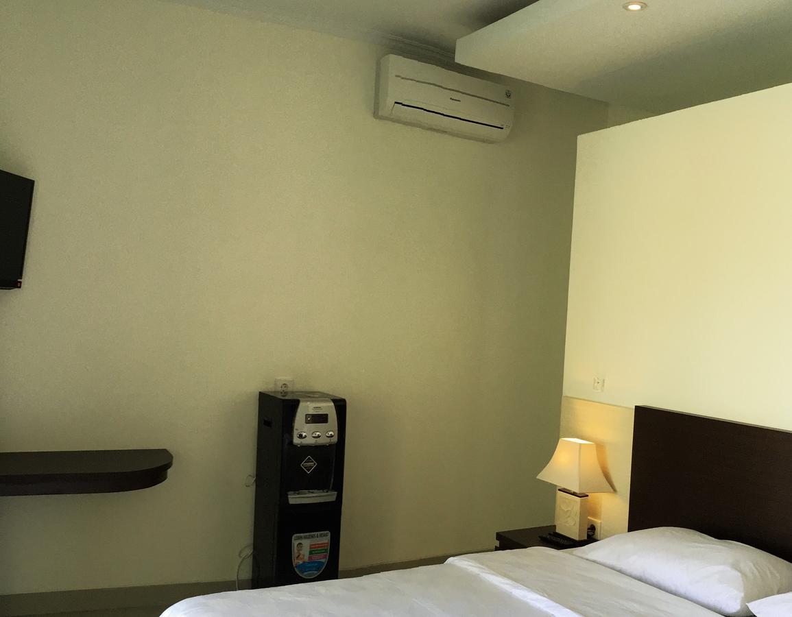 Indah Homestay Seminyak Extérieur photo