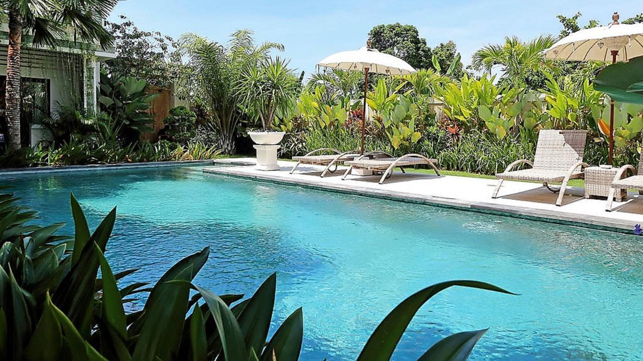 Indah Homestay Seminyak Extérieur photo