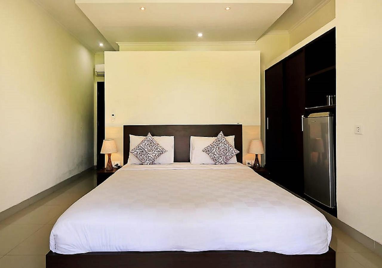 Indah Homestay Seminyak Extérieur photo